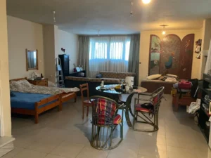 Corner maisonette with a garden in Nea Iraklitsa, 154 sq.m. for sale.